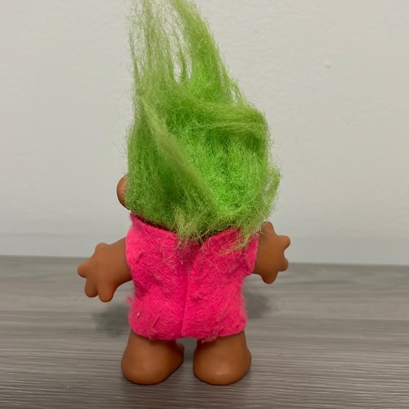 Vintage Dam Troll with Green Hair and Pink Felt Shirt or Dress - Picture 5 of 7